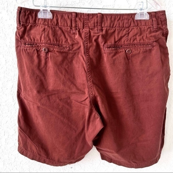 Uniqlo rust brown chino flat front 9” inseam shorts Sz M (W30-33) - Picture 3 of 7